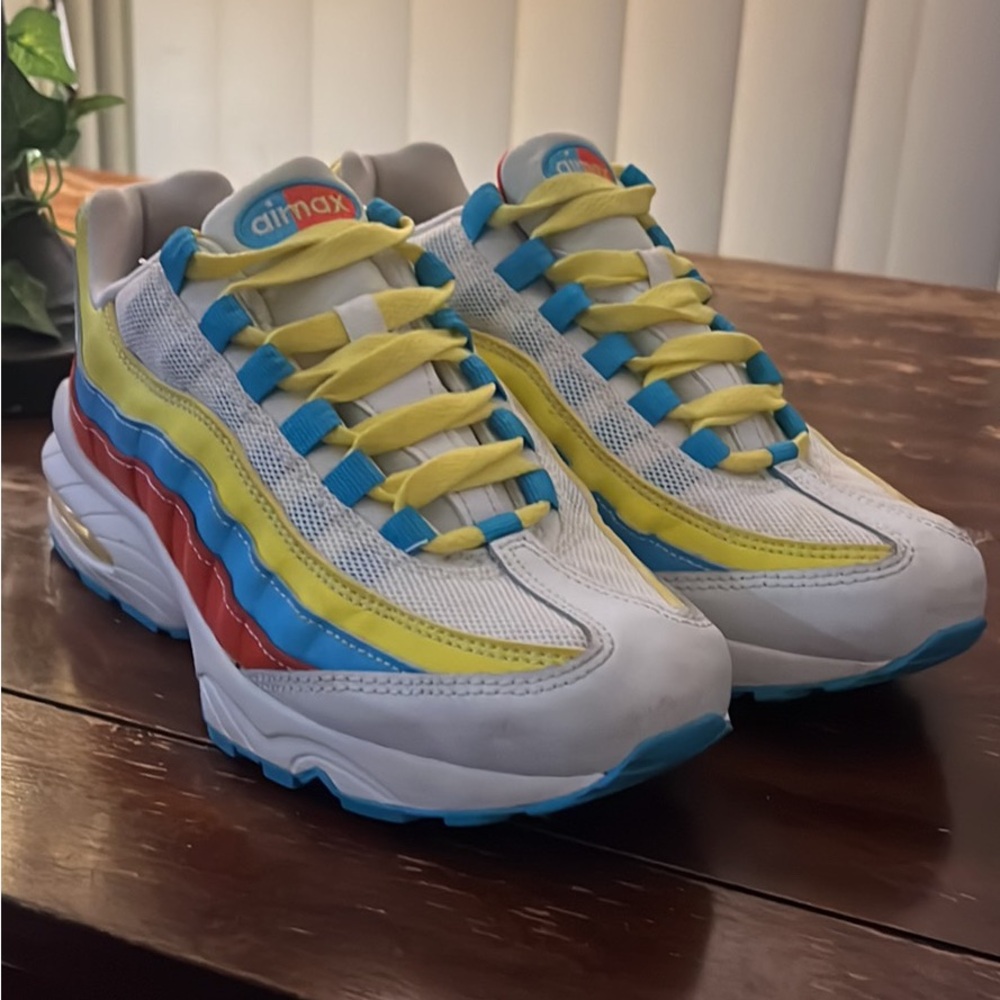 Air Max 95 (Grade school) 6y